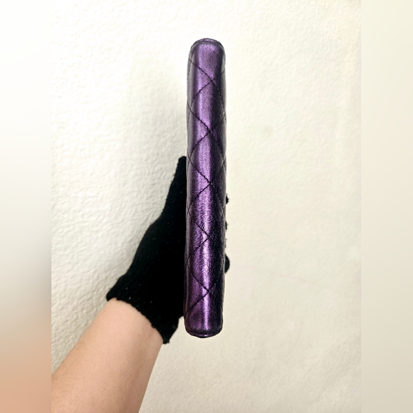 Chanel 2.55 Matelasse Lambskin Wallet In Metallic Purple - Picture 8 of 17